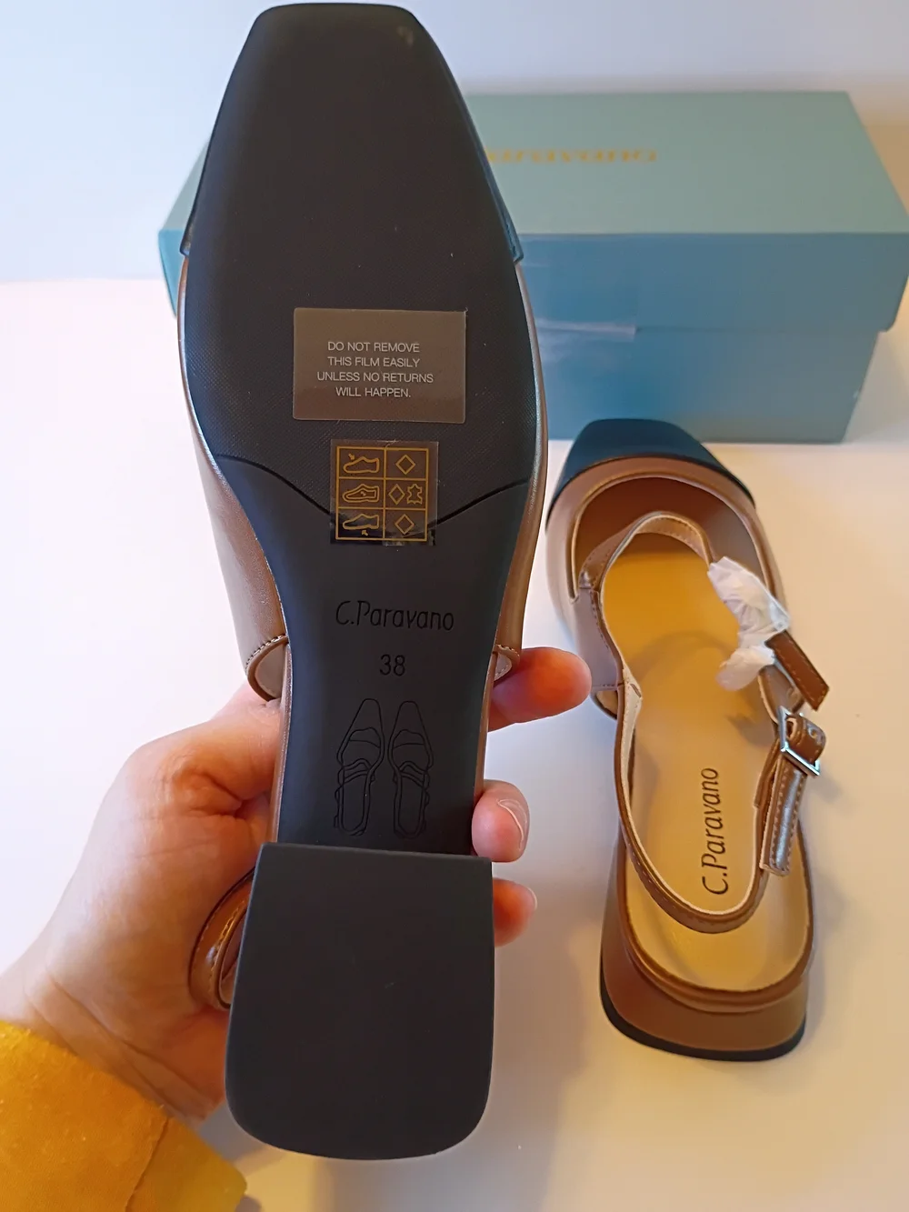 C.Paravano elegant brown